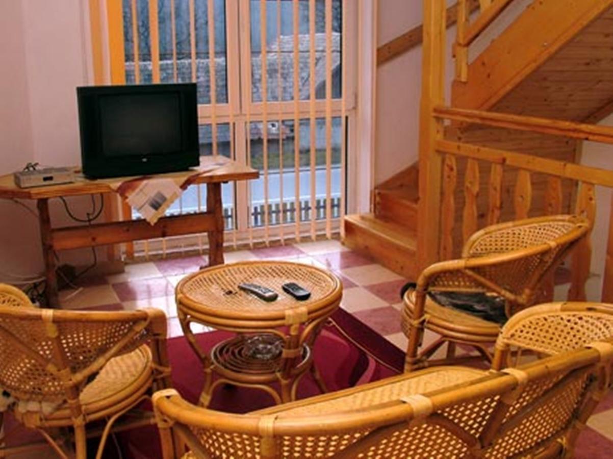 Motel pod Stromíšom Vlachovo Exteriér fotografie