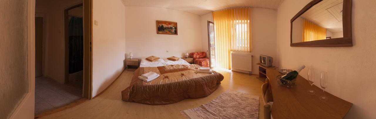 Motel pod Stromíšom Vlachovo Exteriér fotografie